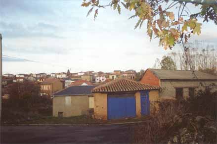 Vista del pueblo de Combarros